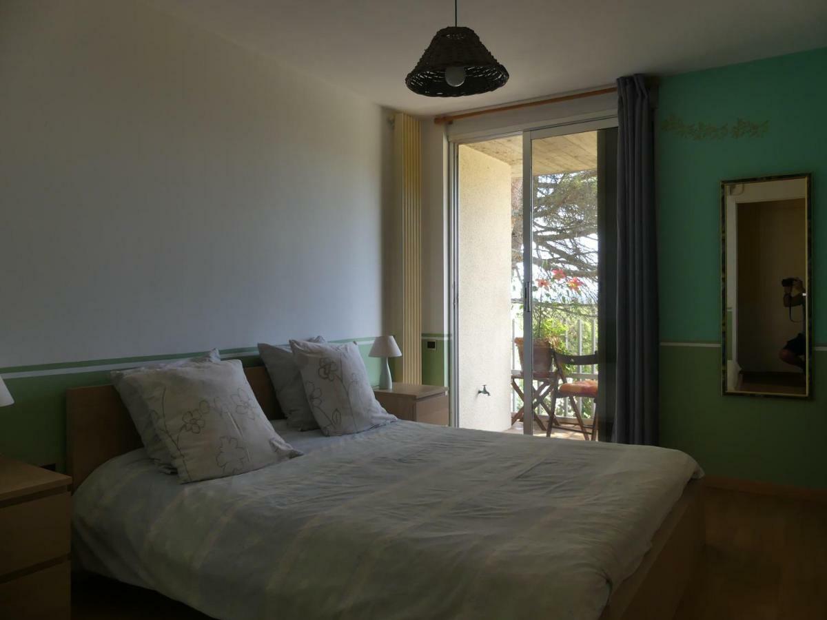 Les 3 Saisons Bed & Breakfast Cucuron Ngoại thất bức ảnh